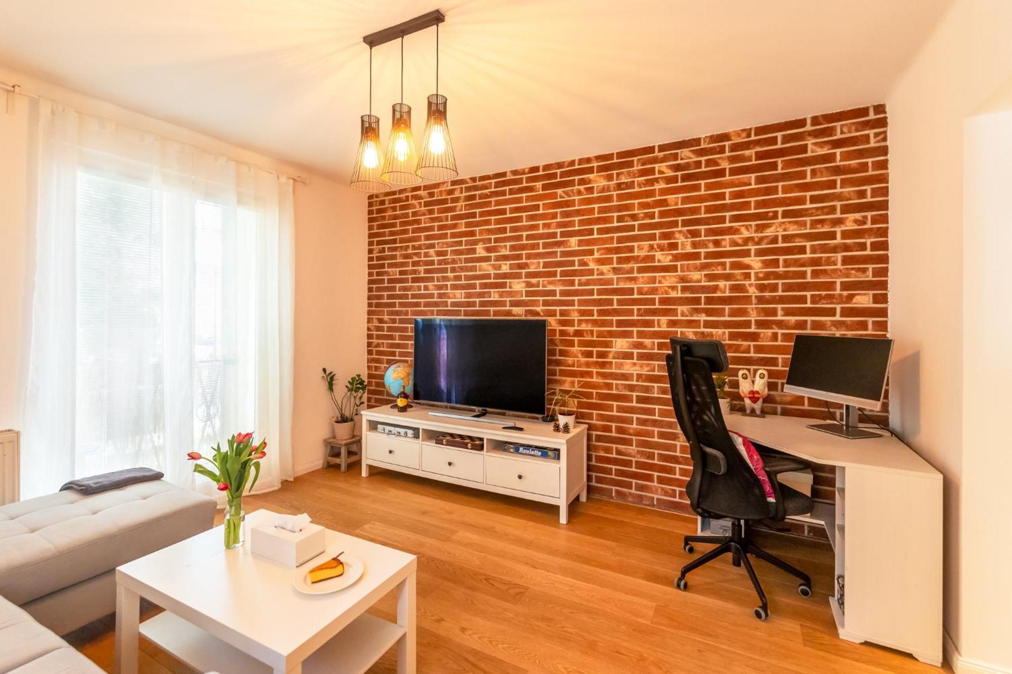 Quiet Apartment In New City Center, Nivy บราติสลาวา ภายนอก รูปภาพ